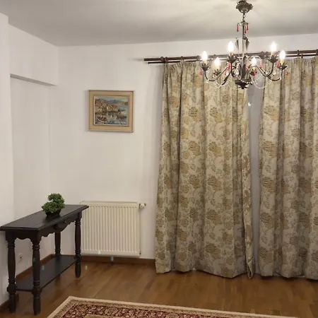 Апартаменты Vintage Luxury Flat *